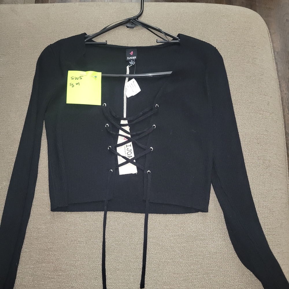 Sw5 Trendy IJOAH Black Lace-Up Crop Top, New w/ Tags